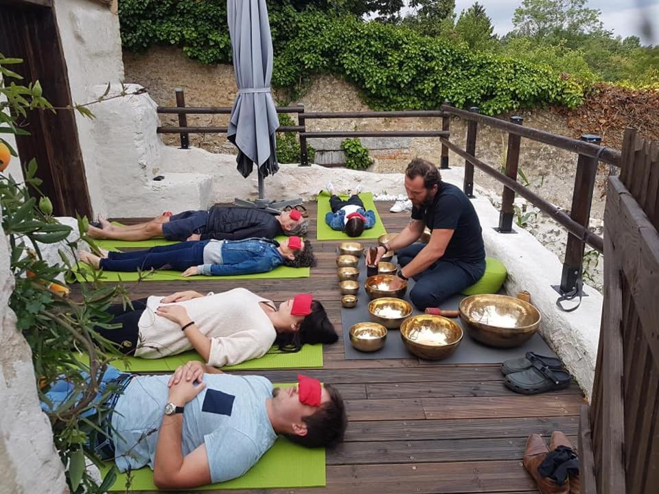 La Belmontaise Panzió Beaumont-sur-Sarthe Kültér fotó